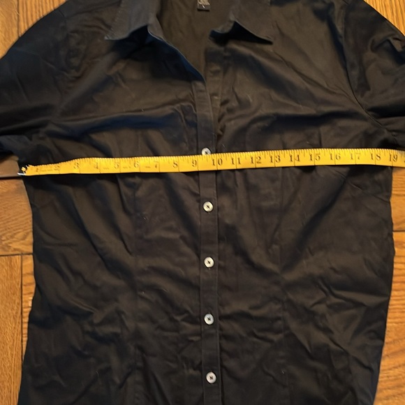 Banana Republic Black Dress Shirt Large - Picture 2 of 4